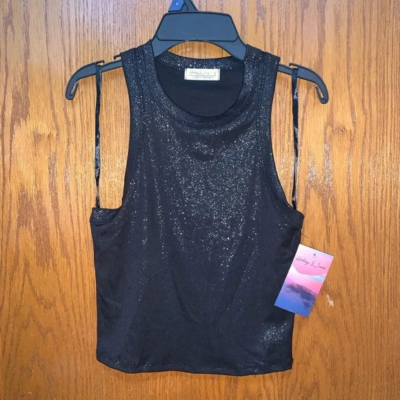 NWT. Shimmering Black Sleeveless Top - Picture 1 of 4